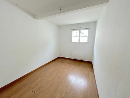 location appartement  46.15 m² t-3 à amiens  650 €