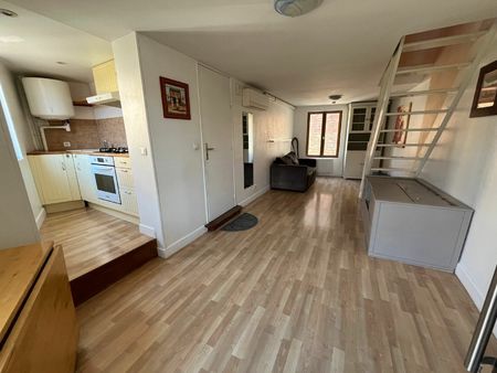 location appartement  33.79 m² t-2 à beauvais  520 €