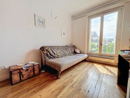 appartement paris 10 31 m² t-2 à vendre  326 000 €