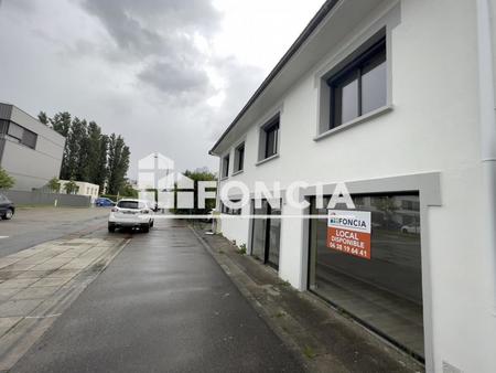 location - local commercial - 65 m² - 9 000 €/an hc ht -