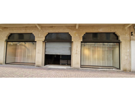 local commercial 335m2