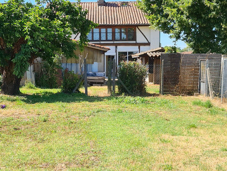 saint porquier  maison  cinq chambres  252 m²  jardin  garages  atelier  entièrement rénov