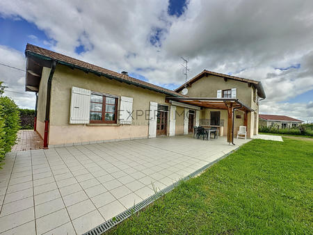 vente maison à romenay (71470) : à vendre / 144m² romenay