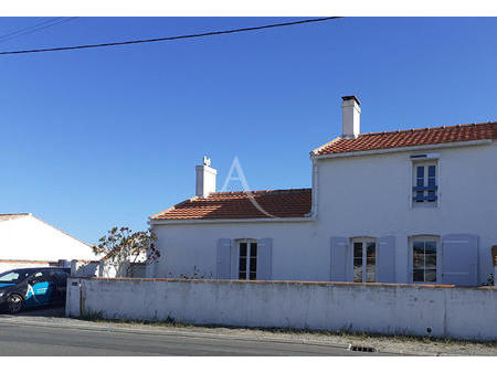 location maison à noirmoutier-en-l'île (85330) : à louer / 97m² noirmoutier-en-l'île