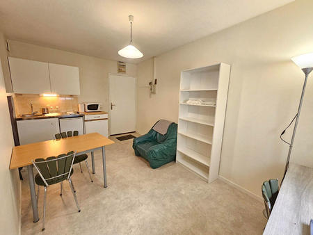 location appartement t1 meublé à brest pilier rouge (29200) : à louer t1 meublé / 22m² bre