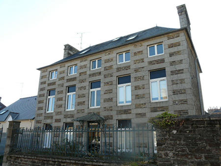 location appartement t1 à saint-hilaire-du-harcouët (50600) : à louer t1 / 20m² saint-hila