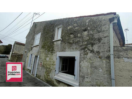 vente maison à fontenay-le-comte (85200) : à vendre / 80m² fontenay-le-comte