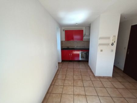location appartement  42 m² t-2 à culmont  330 €
