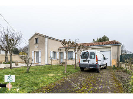 vente maison à fontenay-le-comte (85200) : à vendre / 74m² fontenay-le-comte