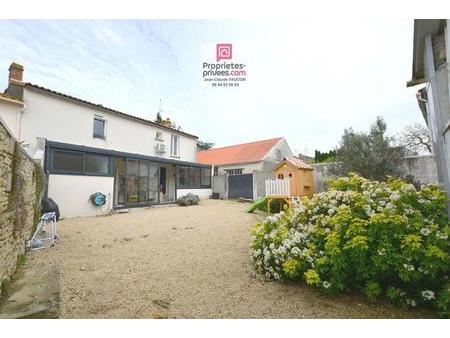 vente maison à la bretonnière-la-claye (85320) : à vendre / 106m² la bretonnière-la-claye