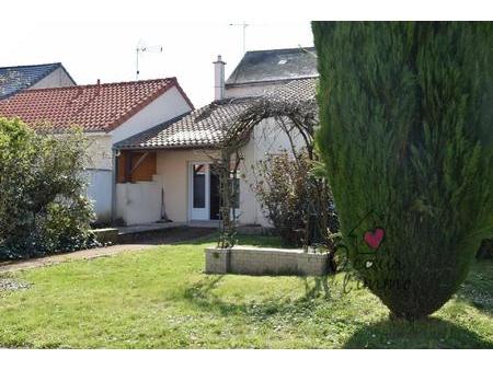vente maison au may-sur-èvre (49122) : à vendre / 150m² le may-sur-èvre