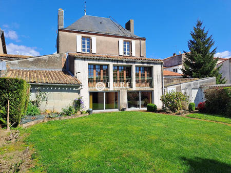 vente maison à saint-fulgent (85250) : à vendre / 106m² saint-fulgent