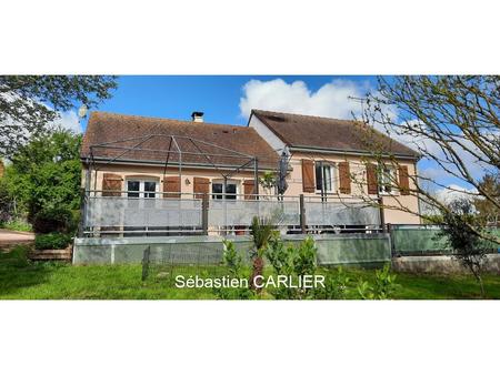 vente maison à saint-brice (53290) : à vendre / 99m² saint-brice
