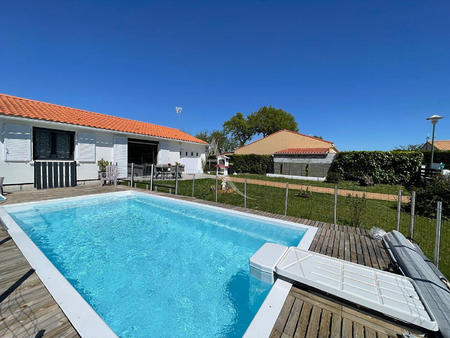 vente maison piscine à la chapelle-hermier (85220) : à vendre piscine / 70m² la chapelle-h