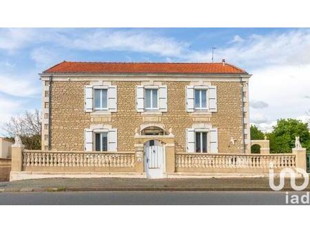 vente maison à mouzeuil-saint-martin (85370) : à vendre / 160m² mouzeuil-saint-martin