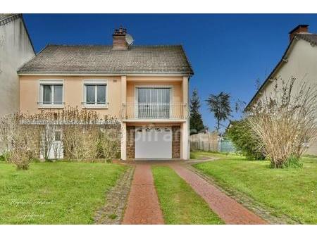 vente maison à saint-pavace (72190) : à vendre / 84m² saint-pavace