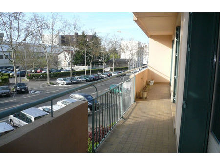 location appartement 4 pièces 98 m² lyon 8 (69008)