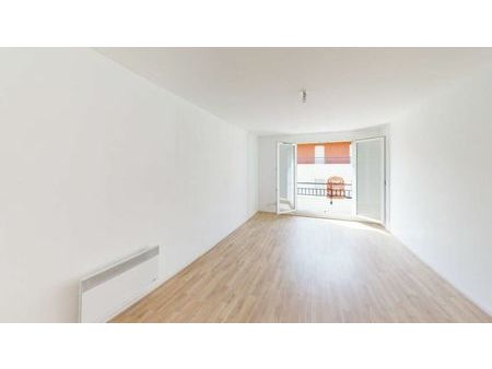 location appartement  66.02 m² t-2 à le havre  720 €