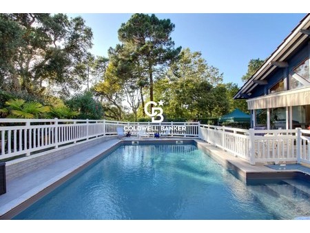 abatilles - villa familiale - 6 chambres et grande piscine cette villa au charme authentiq