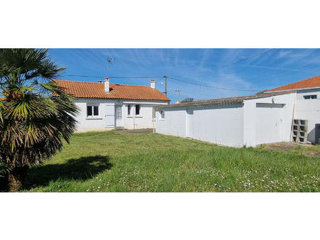 vente maison à beauvoir-sur-mer (85230) : à vendre / 73m² beauvoir-sur-mer