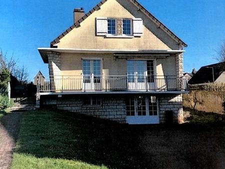 vente maison à noyen-sur-sarthe (72430) : à vendre / 220m² noyen-sur-sarthe