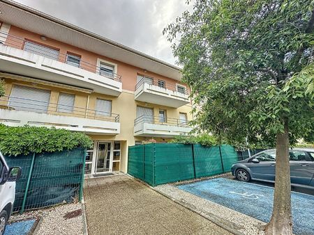 appartement avignon 43 m² t-2 à vendre  99 500 €