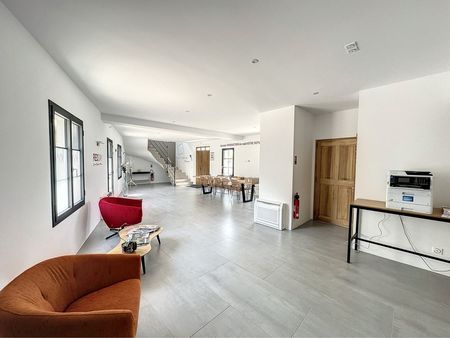 bureau moderne rdc à vendre 100 m²