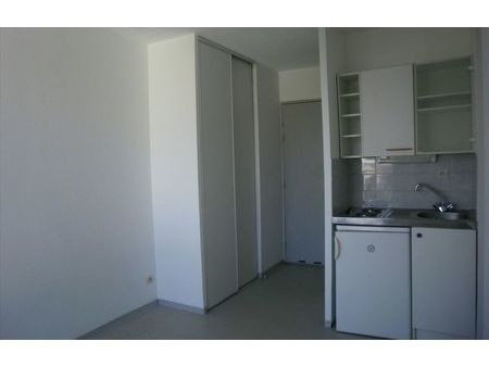 location appartement 2 pièces 22 m² albi (81000)