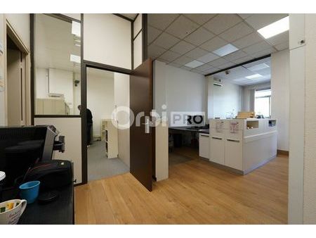 bureaux 123 m²