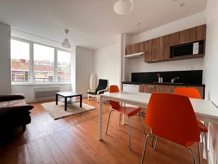 location appartement  m² t-3 à lille  895 €