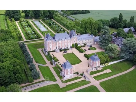exceptionnel château louis xiii inscrit mh - parfait état - jardins à la française - vérit
