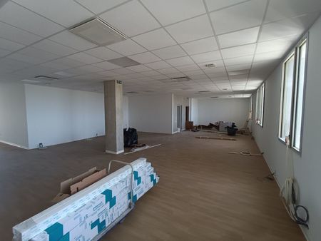location bureaux neufs - montpellier cambaceres (180 m²)