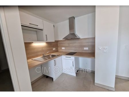 location appartement 1 pièce 38.9 m²