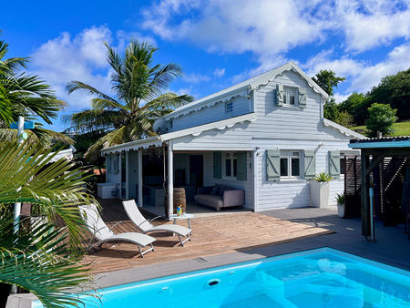 villa et bungalow avec piscines et vue mer