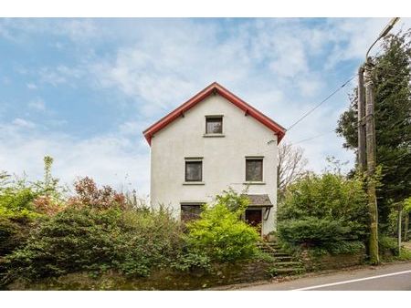 belle villa avec 4 chambres et 2 salles de bain