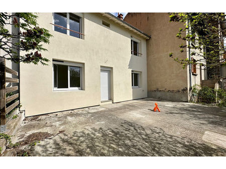 location maison 4 pièces 86 m² clermont-ferrand (63000)