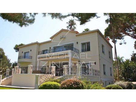 villa with panoramic sea view in perfect condition    06160 villa/townhouse for sale