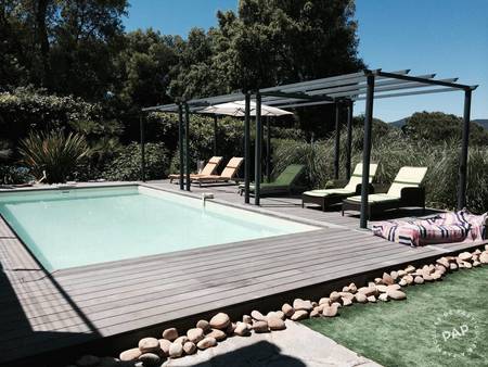 la villa maya house vous propose une demeure entièrement climatisée avec piscine. situé da