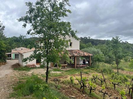 vignoble - 3 50 ha en aoc  niché au cœur d’une vallée pittoresque  des vignes à perte de..