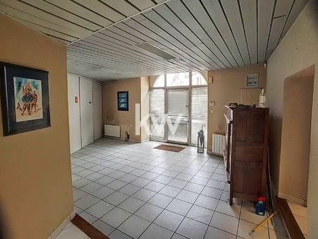 local commercial - 83m²