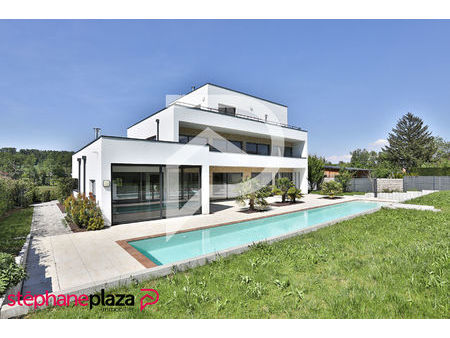 villa leymen 9 pièces 336 m² sur 1410m² de terrain avec piscine de 20m et jacuzzi