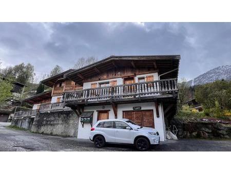 immeuble 3 appartements type chalets horizontal - les houches