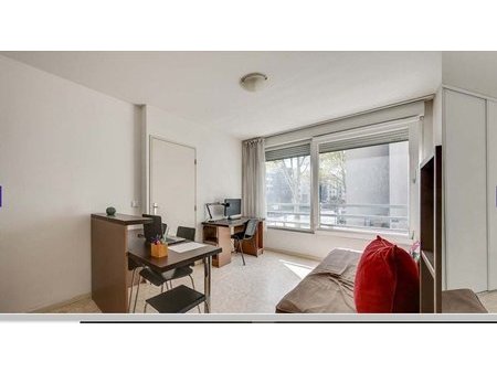 dpt rhône (69)   à vendre lyon 7eme arrondissement appartement t1 meublé en résidence étud