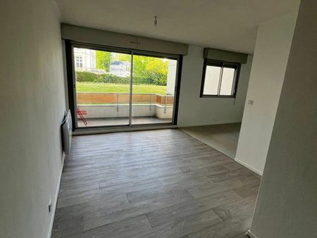 location appartement  m² t-2 à romorantin-lanthenay  540 €