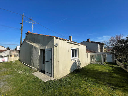 vente maison à saint-georges-de-pointindoux (85150) : à vendre / 110m² saint-georges-de-po