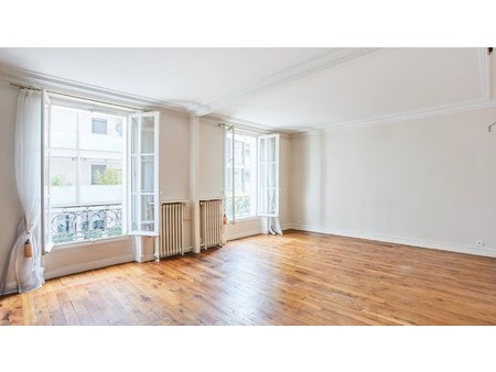 paris 7th district an ideal pied a terre  paris  pa 75007 residence/apartment for sale
