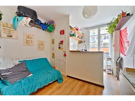 appartement paris 15 11.35 m² t-1 à vendre  135 000 €