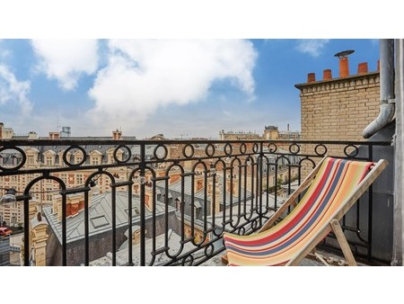 paris 18th district an ideal pied a terre with a terrace  paris  pa 75018 residence/apartm