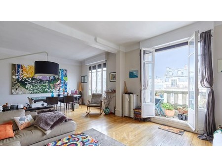paris 8th - etoile / hoche. ideal base.  paris  pa 75008 residence/apartment for sale