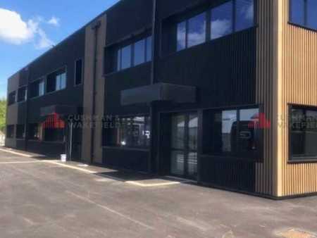 location de bureau de 191 m² à châtillon-le-duc - 25870